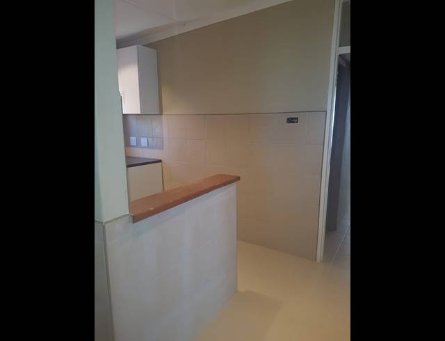 6 BEDROOM HOUSE SOLD IN MONTFORD